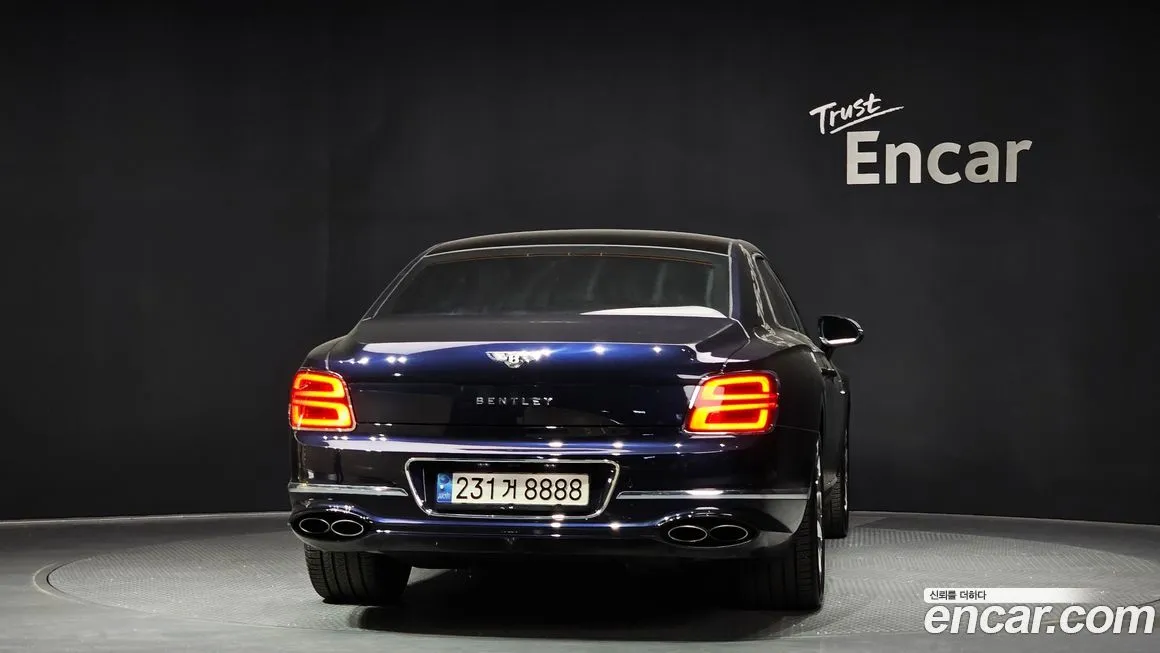 Bentley Flying Spur 2021 из KR, фото 4