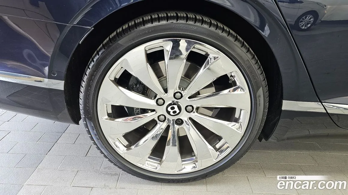 Bentley Flying Spur 2021 из KR, фото 7
