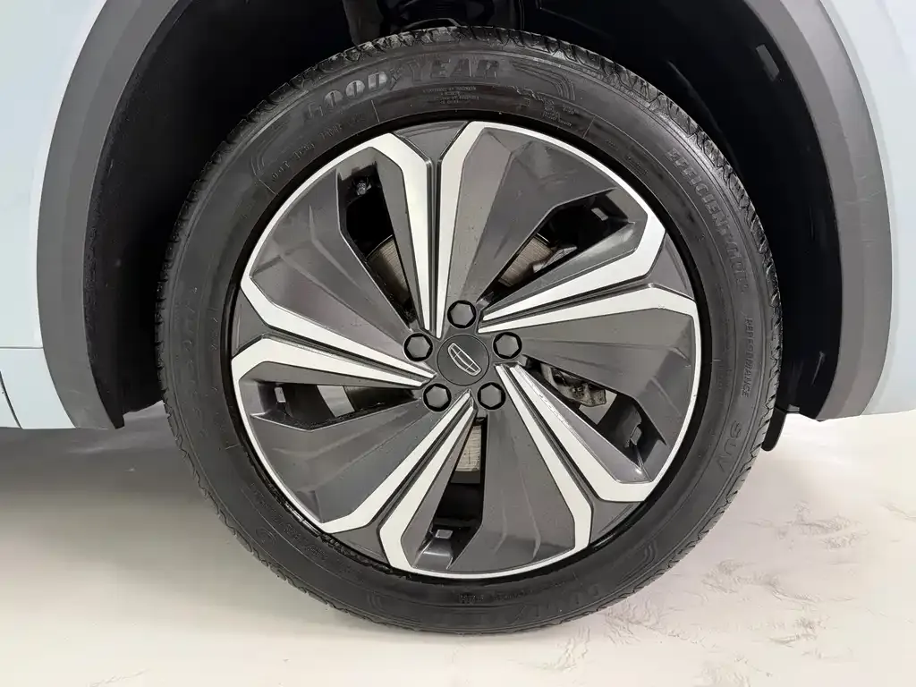 Geely Xingyue L 2022 из CN, фото 4