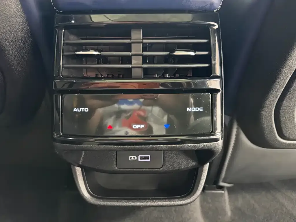 Geely Xingyue L 2022 из CN, фото 7