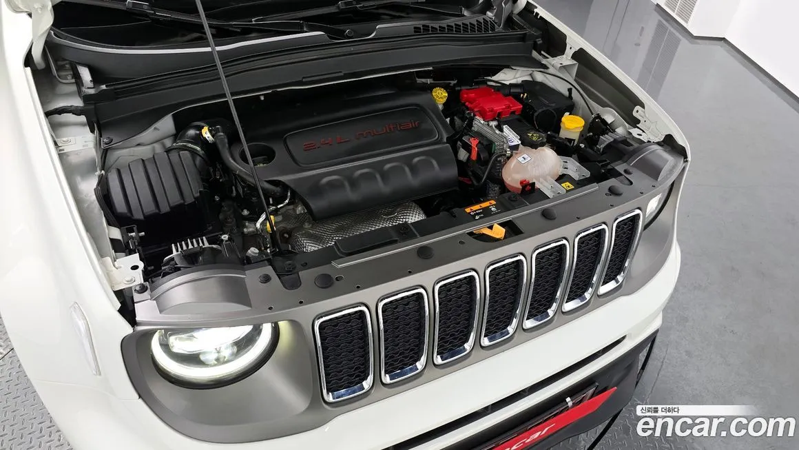 Jeep Renegade 2021 из KR, фото 10