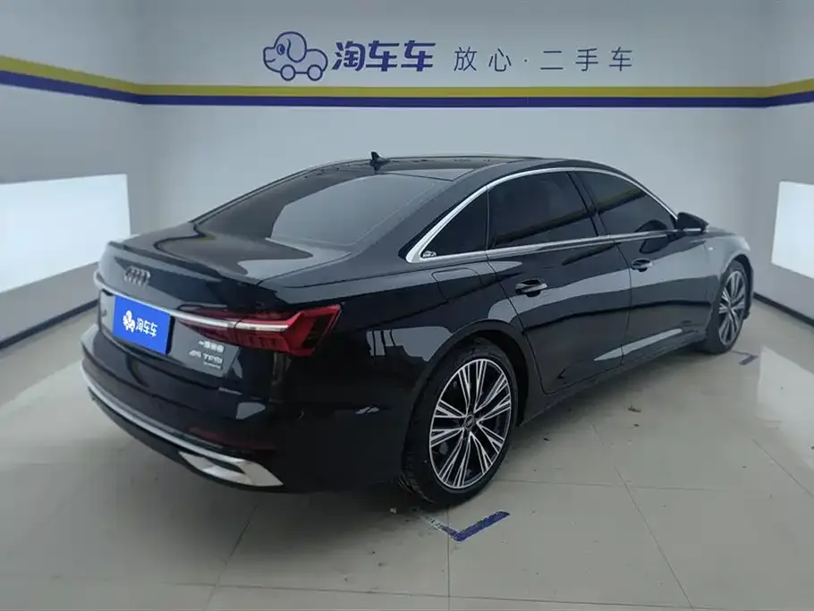 Audi A6L 2025 из CN, фото 2