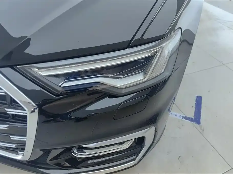 Audi A6L 2025 из CN, фото 8