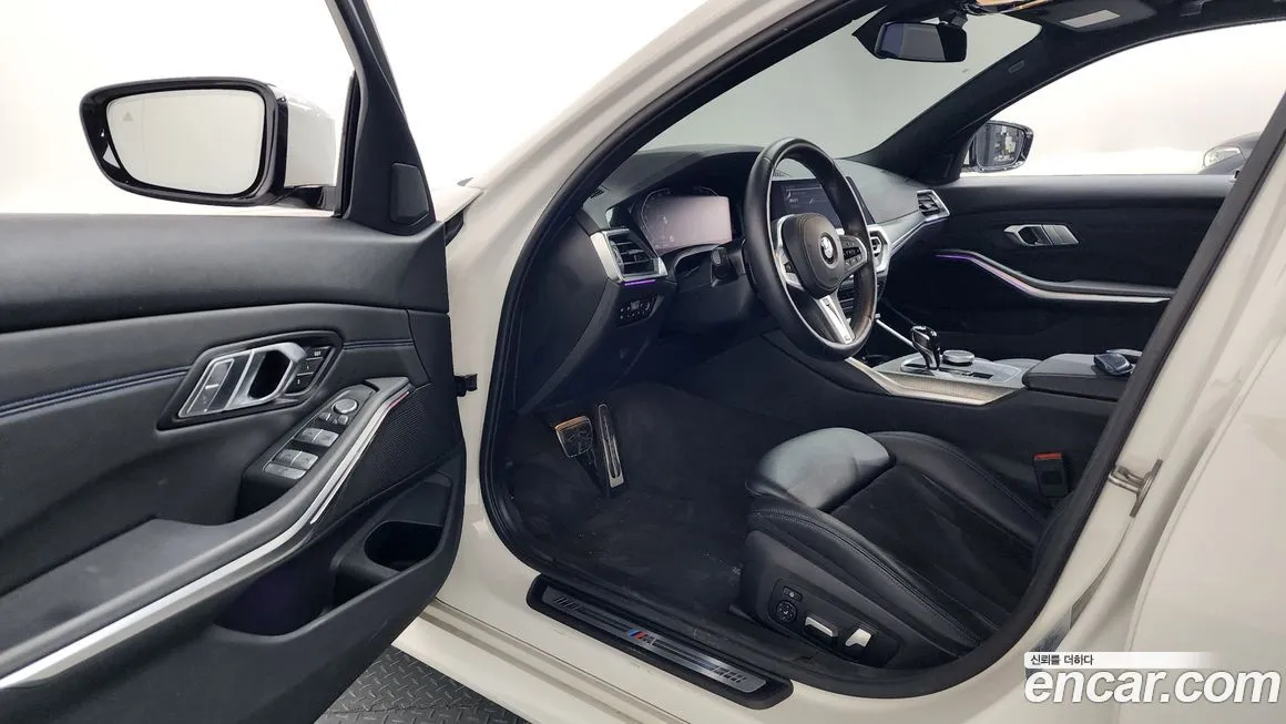 BMW 3-Series 2021 из KR, фото 7