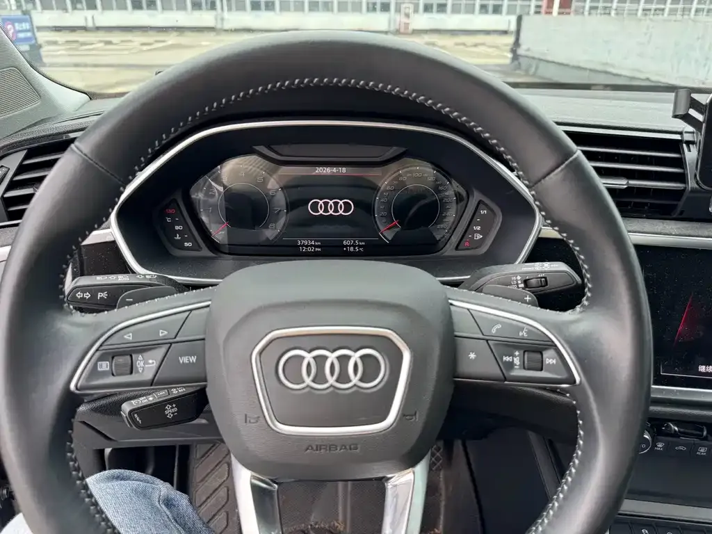 Audi Q3 2022 из CN, фото 4
