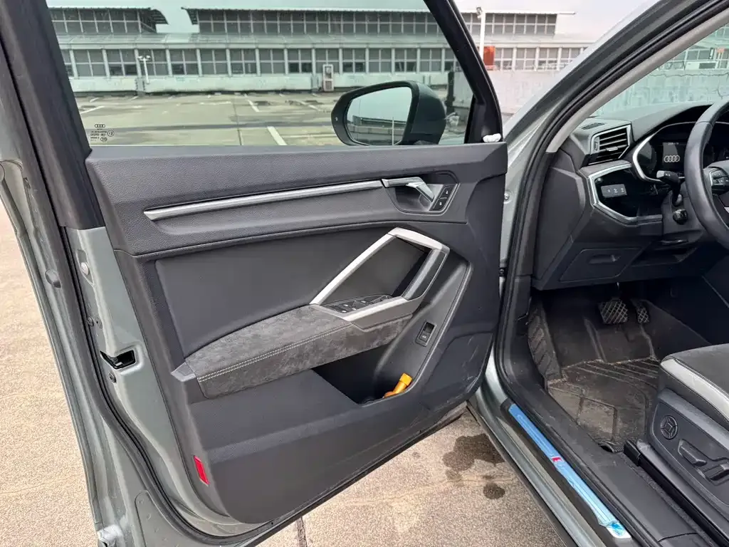 Audi Q3 2022 из CN, фото 7