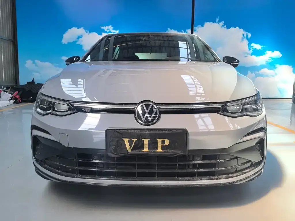 Volkswagen Golf 2022 из CN, фото 1