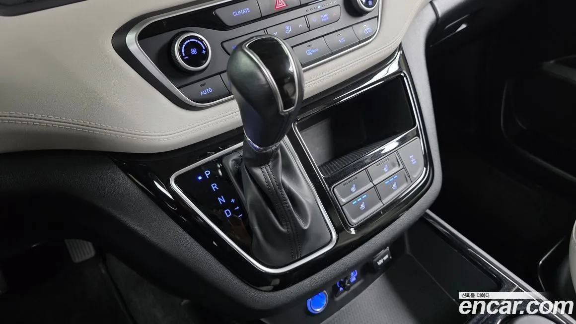 Hyundai Starex 2021 из KR, фото 10