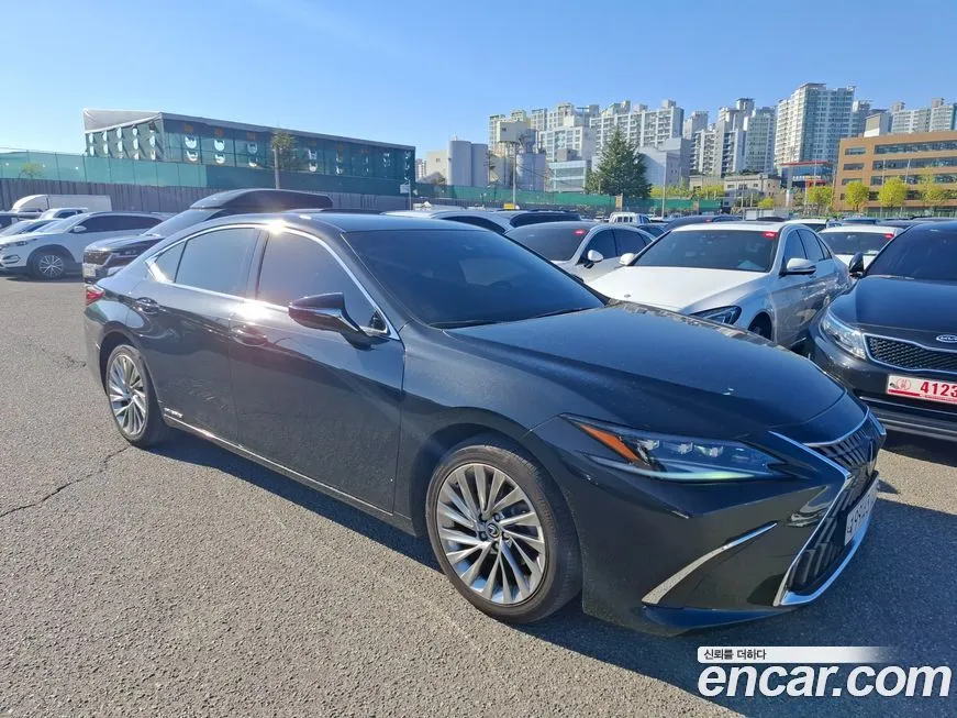 Lexus ES — фото 9