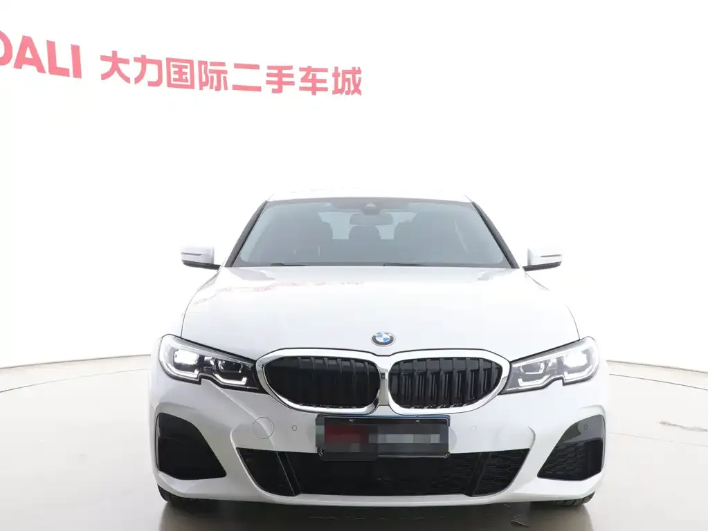 BMW 3 Series 2021 из CN, фото 10