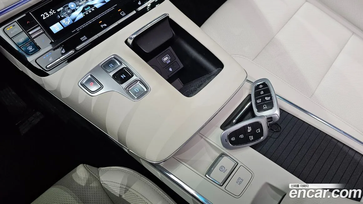 Hyundai Grandeur — фото 10