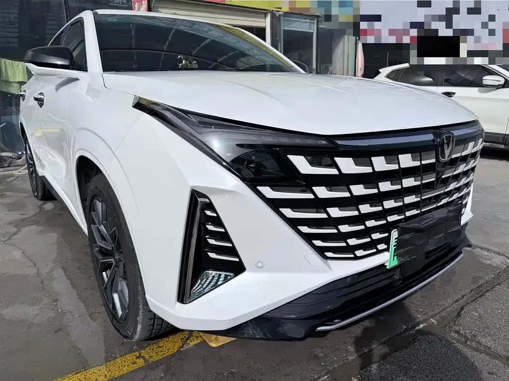 Changan UNI-Z New Energy 2025 из CN, фото 5