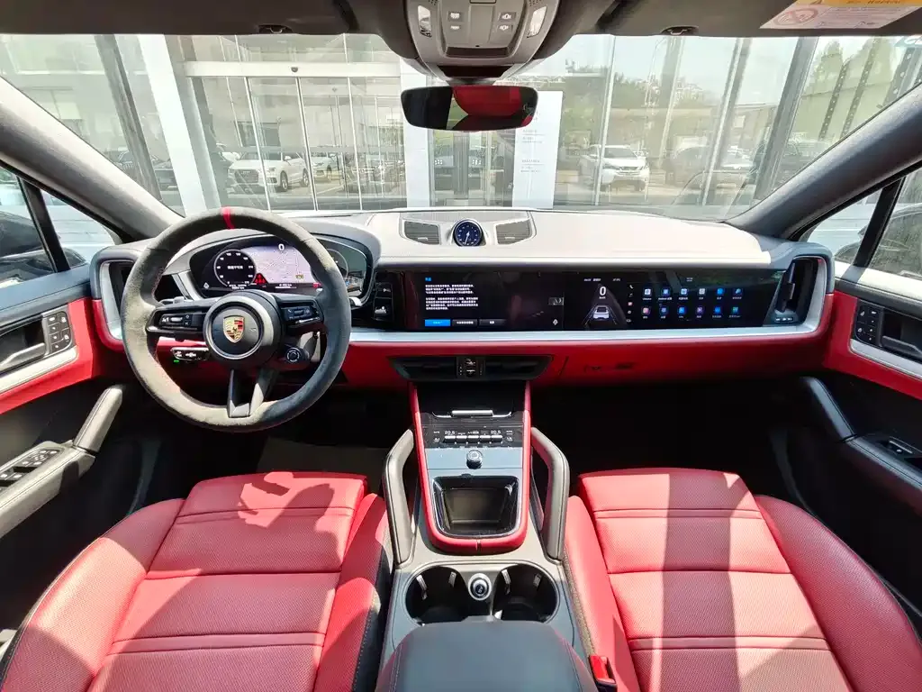 Porsche Cayenne 2023 из CN, фото 4