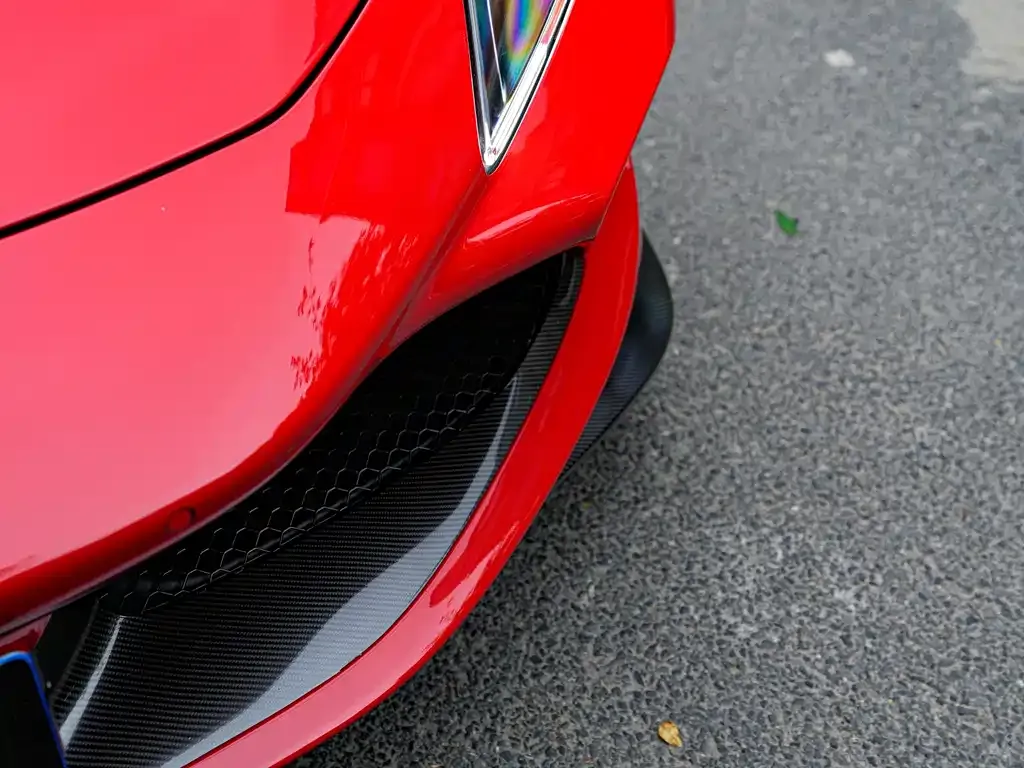 Ferrari F8 — фото 8