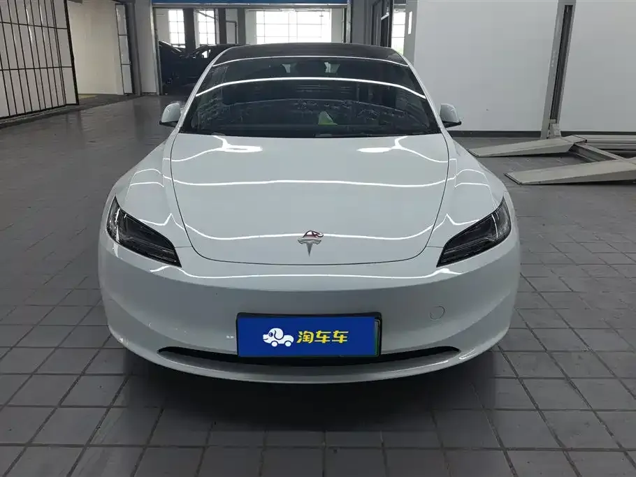 Tesla Model 3 2025 из CN, фото 4