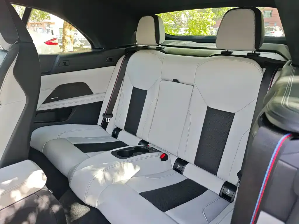 BMW M4 2024 из CN, фото 4
