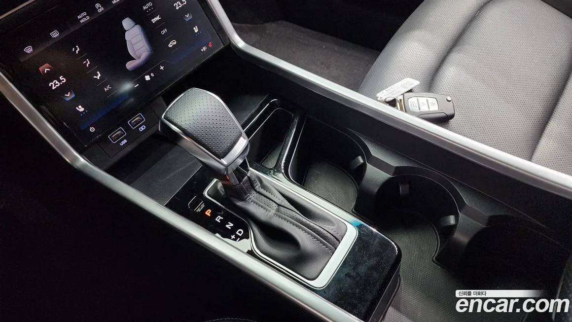 KG Mobility (Ssangyong) Torres — фото 10