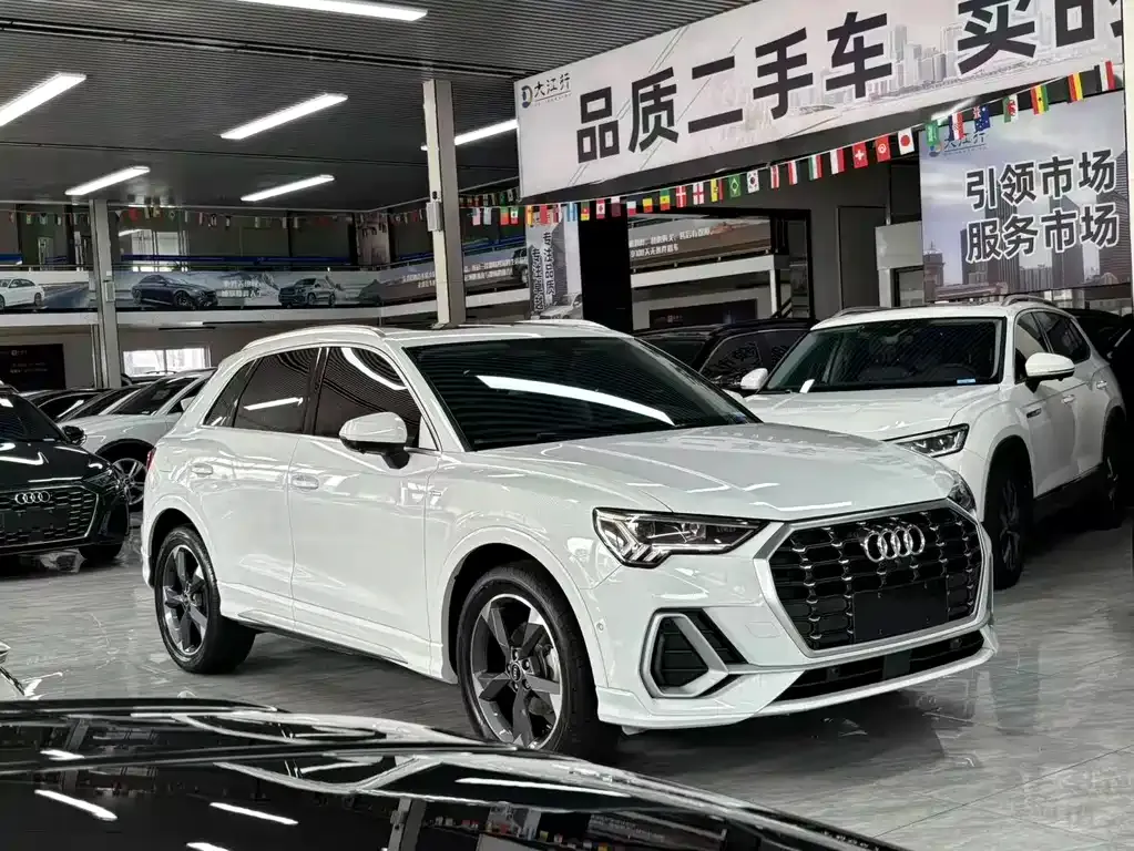 Audi Q3 — фото 3