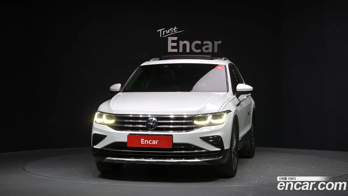 Volkswagen Tiguan — фото 2