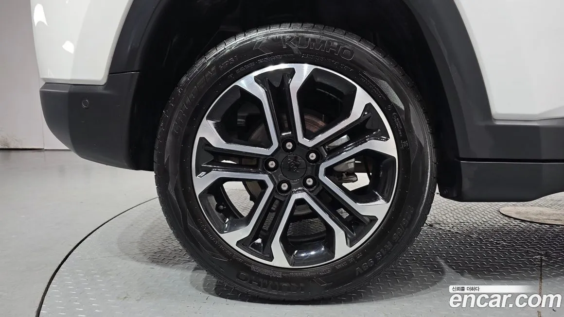 Jeep Compass 2022 из KR, фото 5