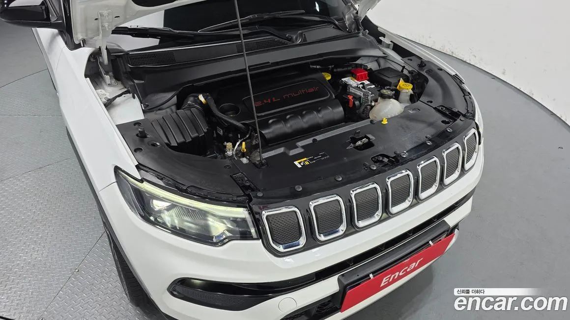 Jeep Compass 2022 из KR, фото 8