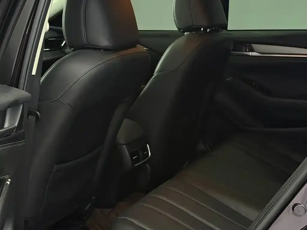Mazda Atenza 2021 из CN, фото 2
