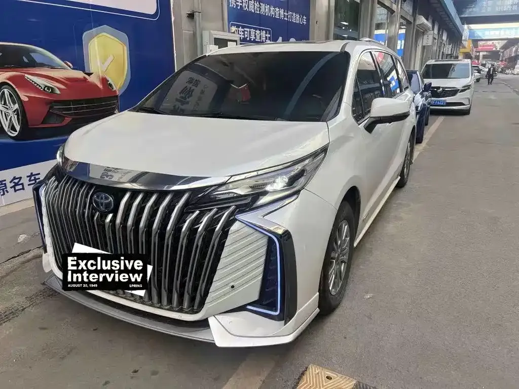 Toyota Sienna 2024 из CN, фото 1