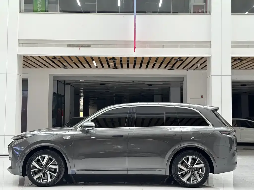 Li Auto L8 2023 из CN, фото 7