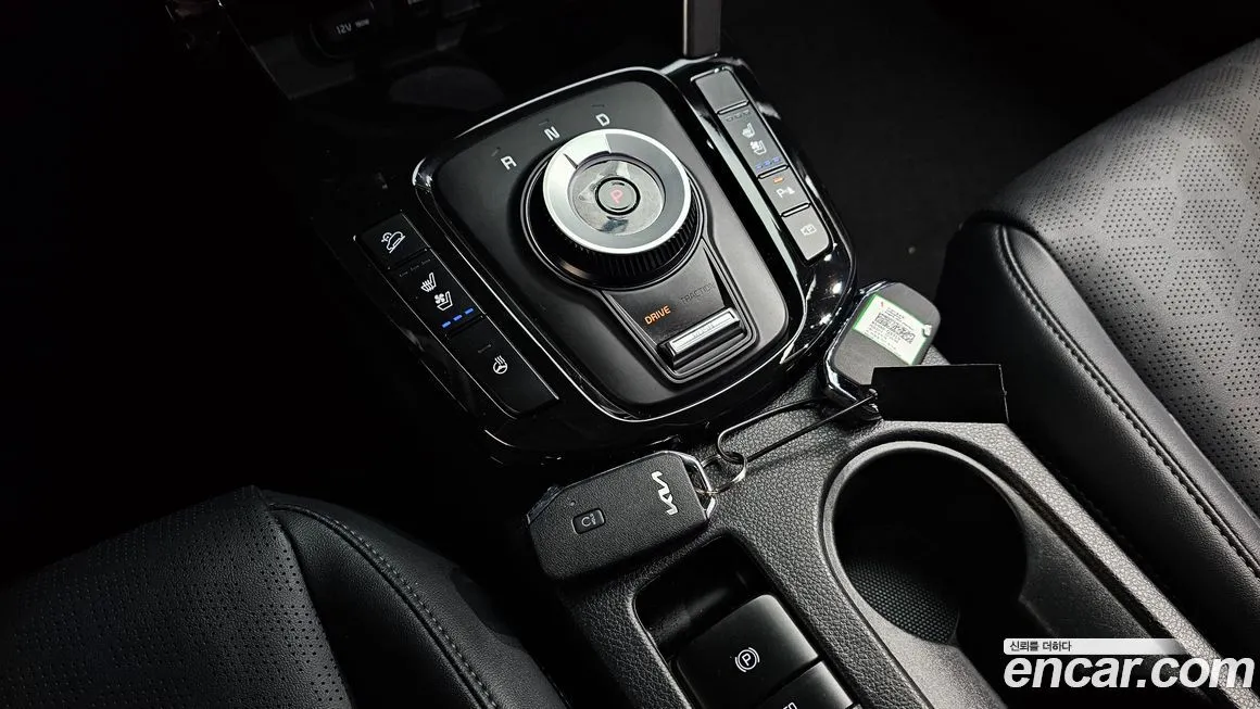Kia Seltos 2024 из KR, фото 2
