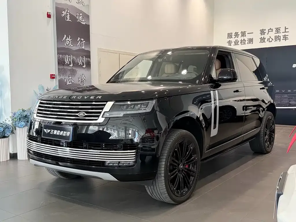 Land Rover Range Rover — фото 1