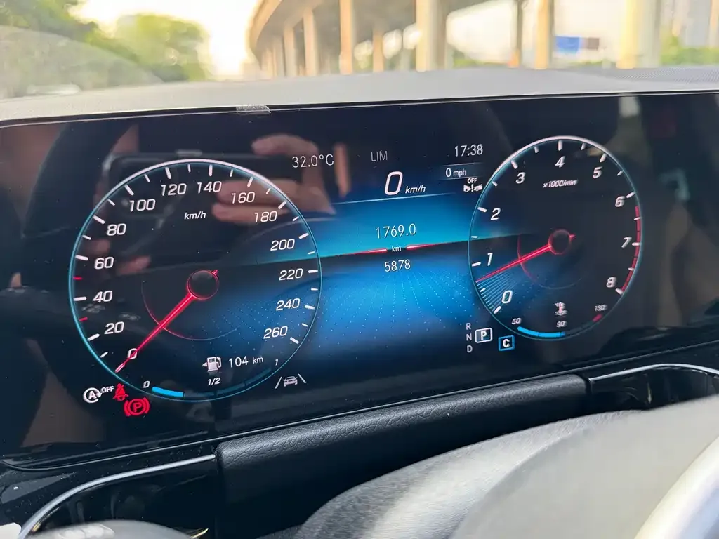 Mercedes-Benz GLA — фото 4