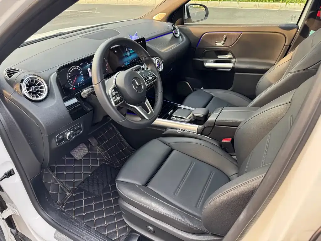 Mercedes-Benz GLA — фото 7