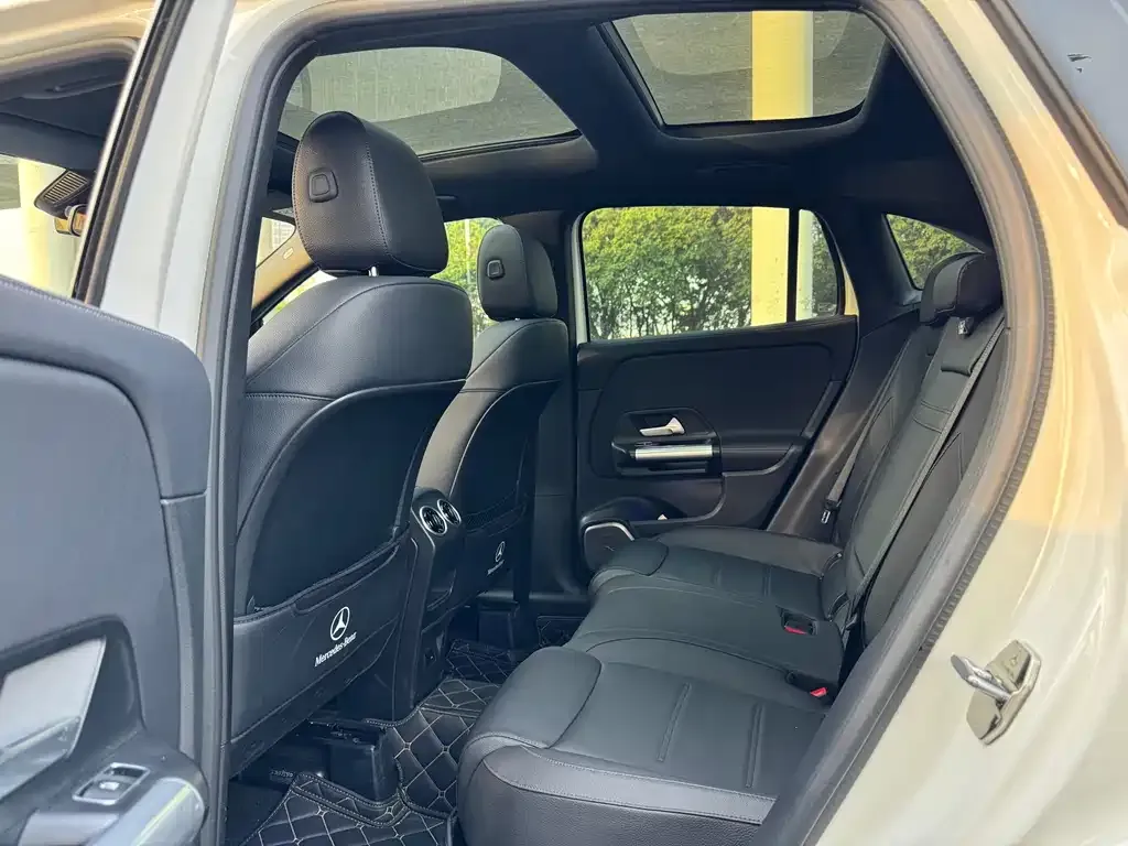 Mercedes-Benz GLA — фото 3
