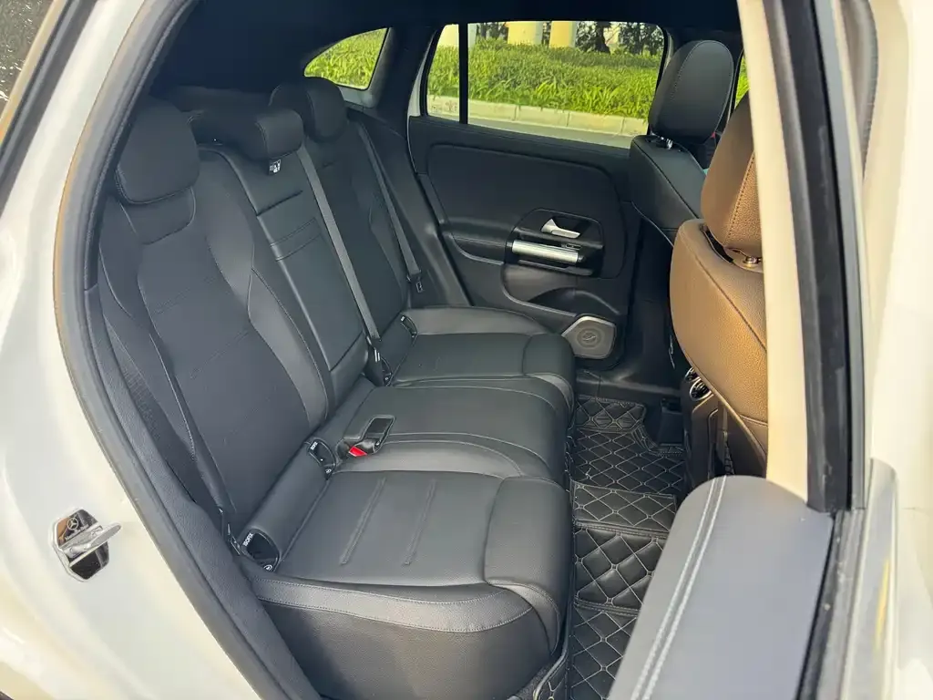 Mercedes-Benz GLA — фото 2