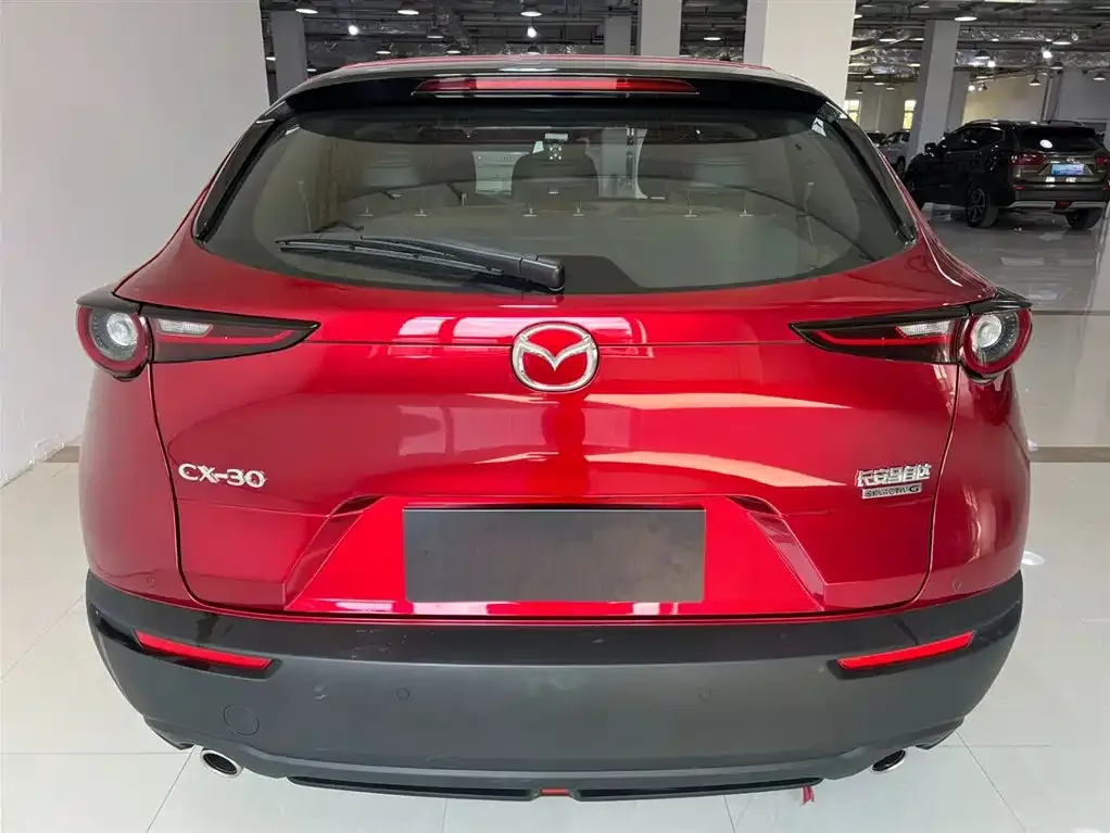 Mazda CX-30 — фото 8