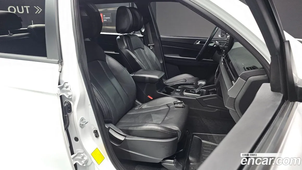 KG Mobility (Ssangyong) Rexton 2025 из KR, фото 4