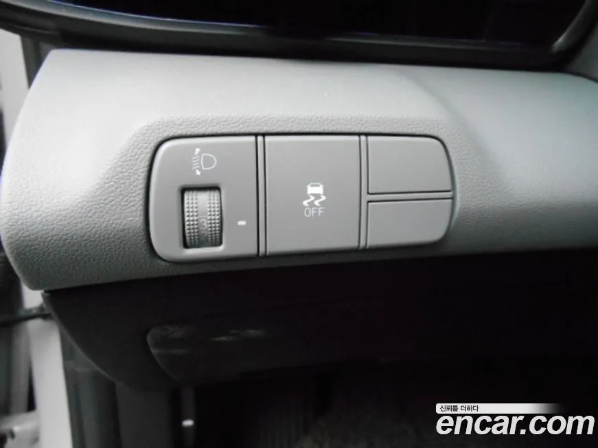 Hyundai AVANTE — фото 9