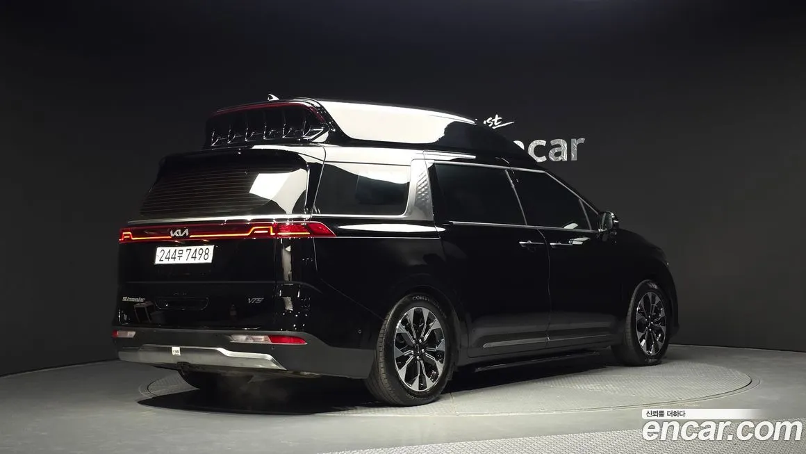 Kia Carnival — фото 4