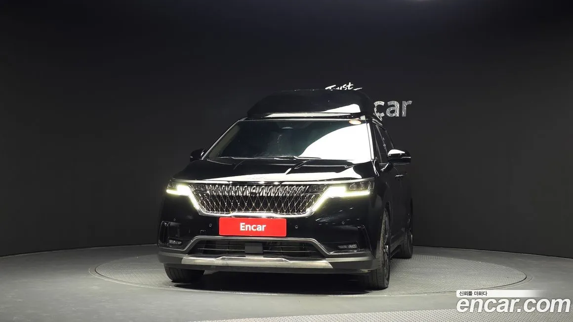 Kia Carnival — фото 2