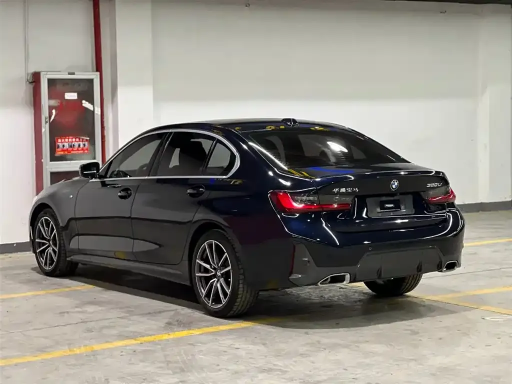 BMW 3 Series 2023 из CN, фото 6