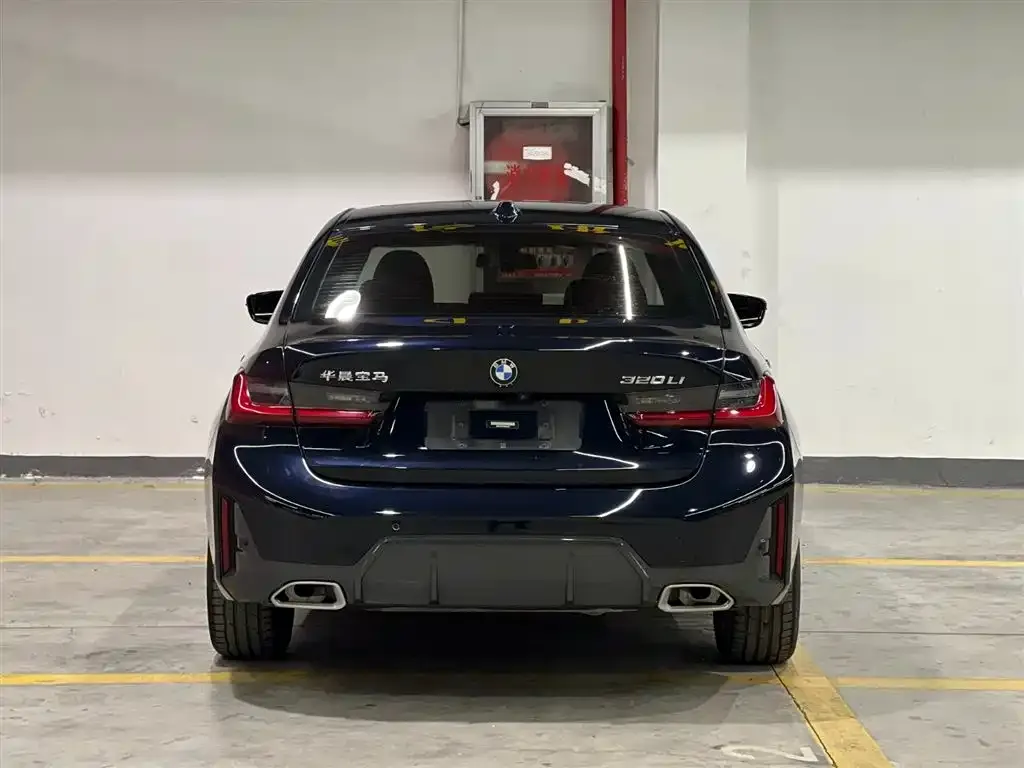 BMW 3 Series 2023 из CN, фото 4