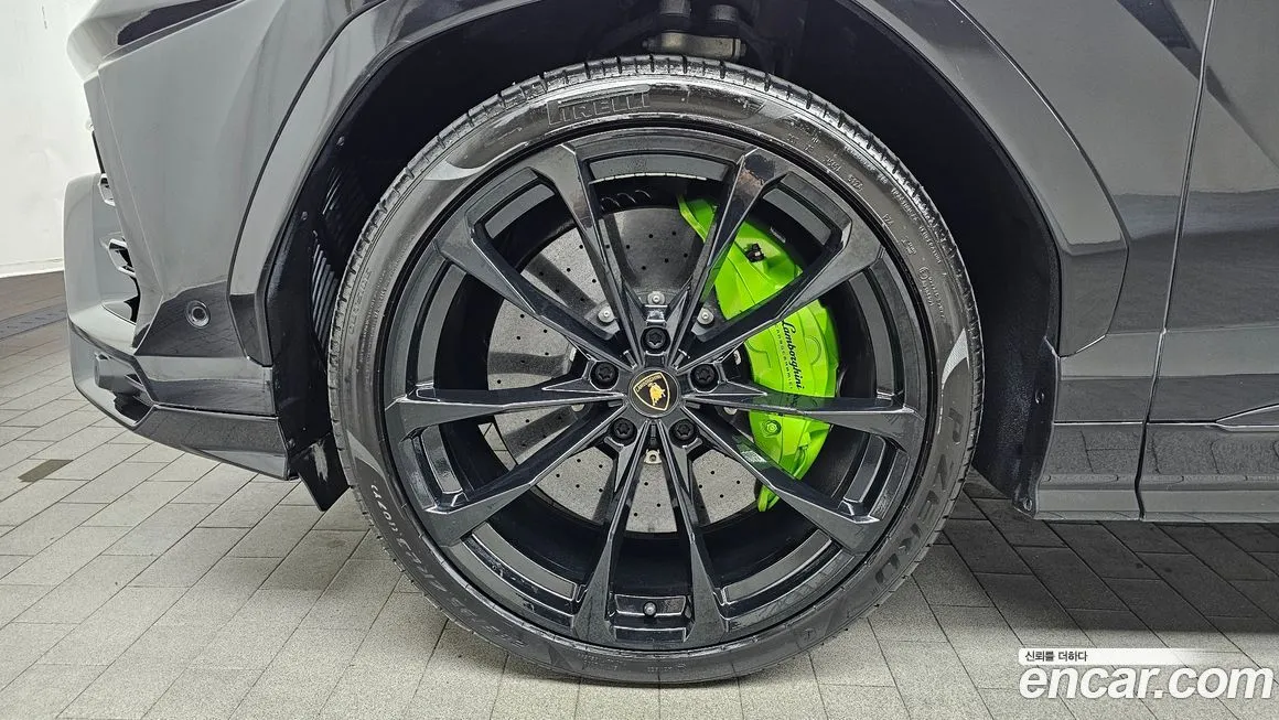 Lamborghini Urus 2022 из KR, фото 8