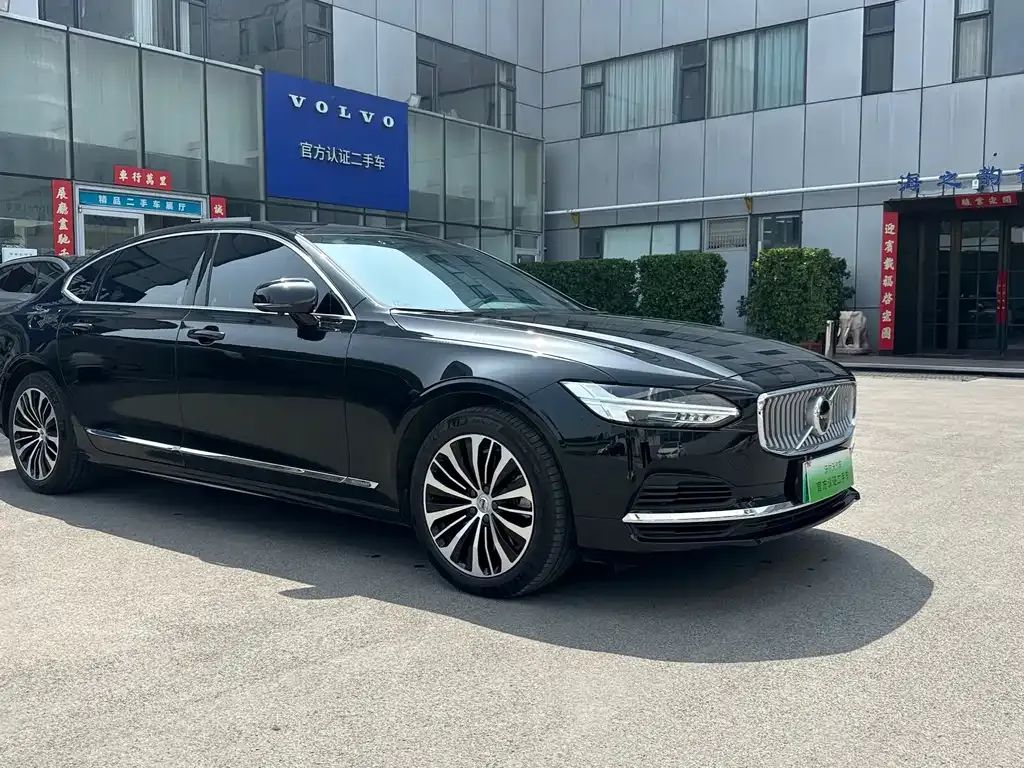 Volvo S90 PHEV 2024 из CN, фото 10