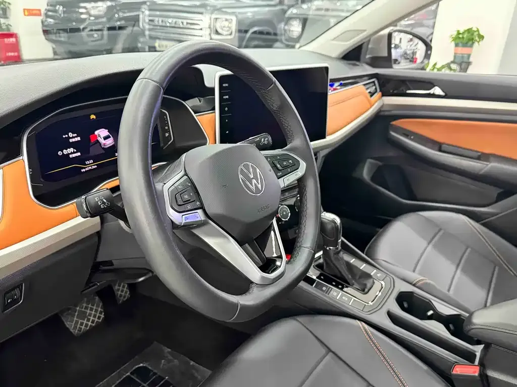Volkswagen Bora 2024 из CN, фото 3