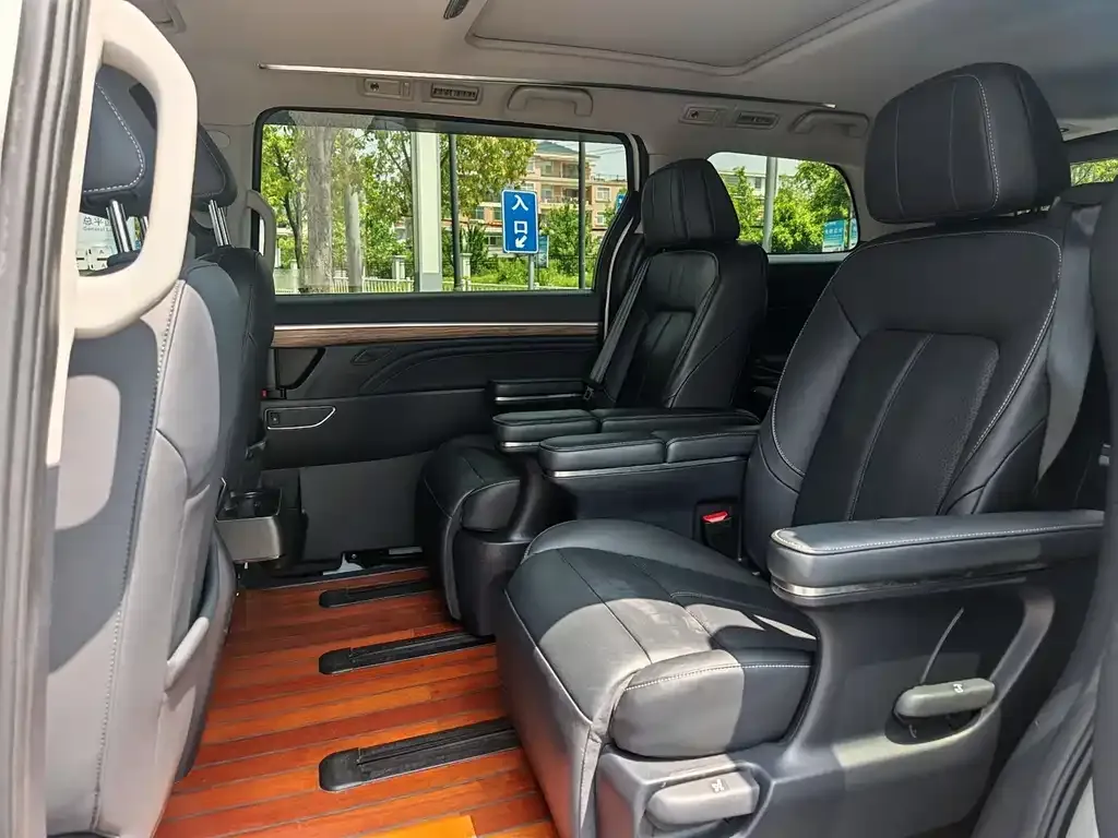 GAC Motor Trumpchi M8 2022 из CN, фото 2