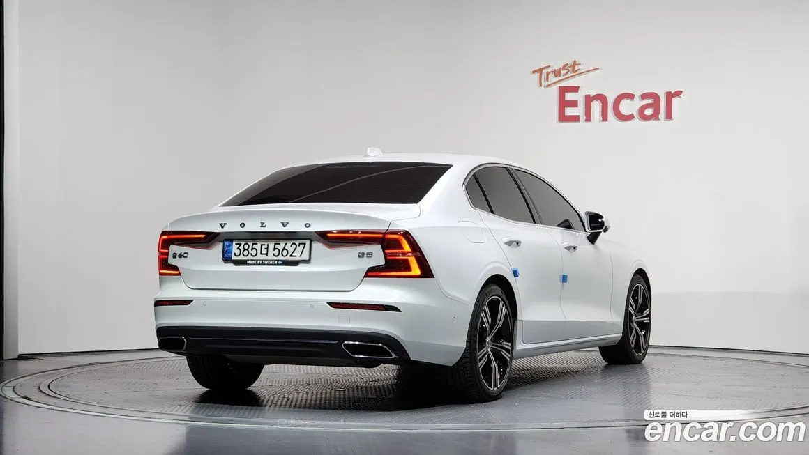 Volvo S60 2021 из KR, фото 3