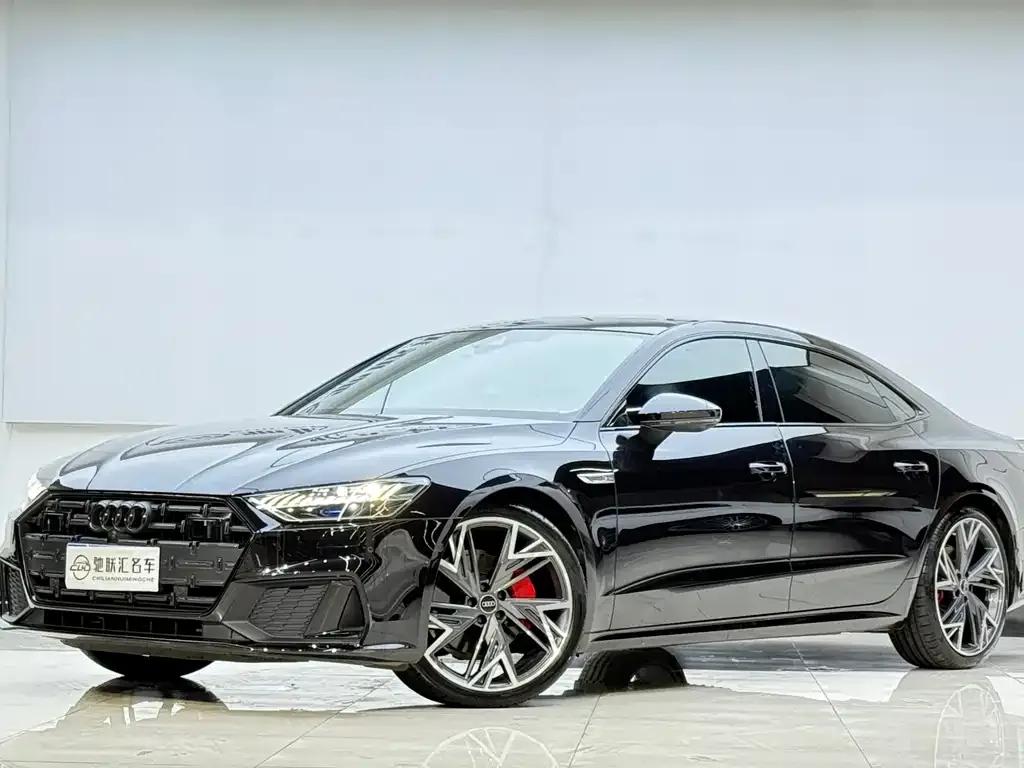 Audi A7L — фото 1