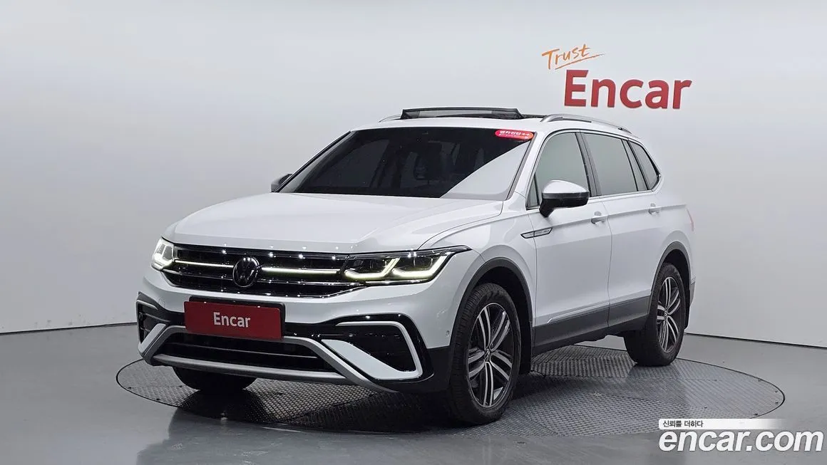 Volkswagen Tiguan 2023 из KR, фото 1