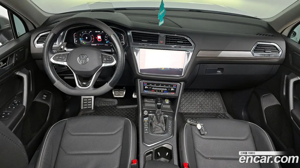 Volkswagen Tiguan 2023 из KR, фото 3