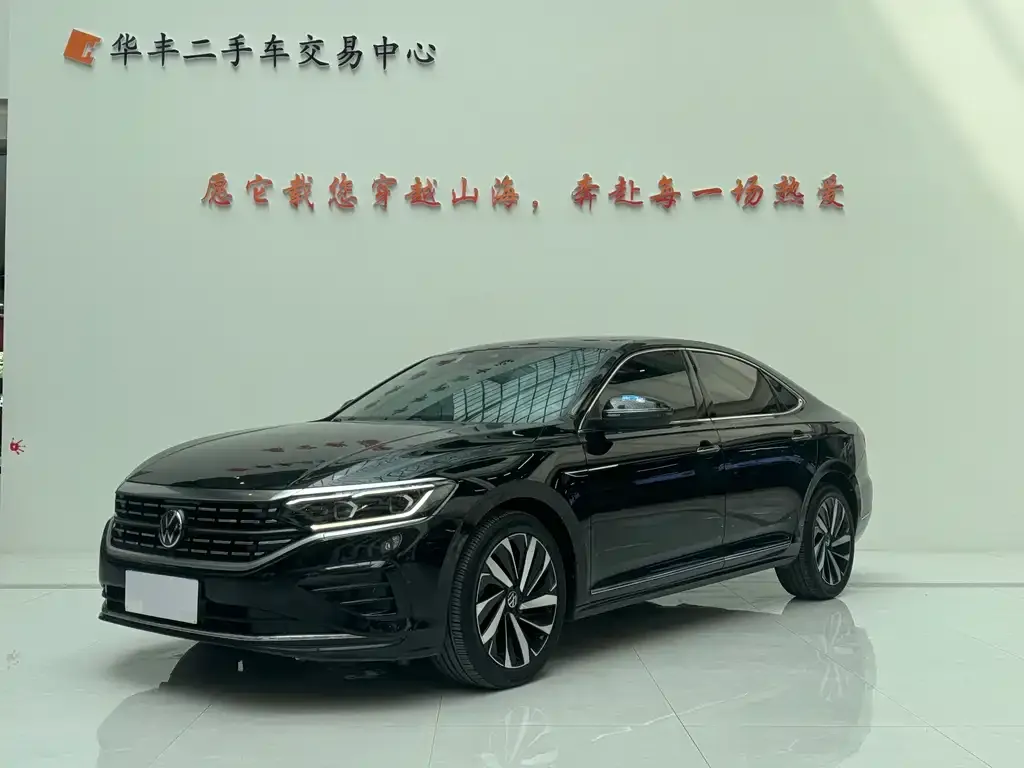 Volkswagen Passat — фото 1